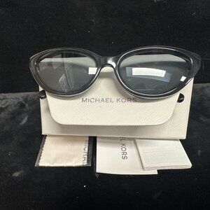 Michael Kors Cat Eye Shaped Sunglasses w/ Case New!